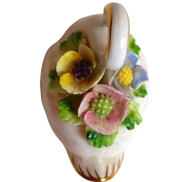 Vintage Royal Adderley Swan Decorated with Flower Bouquet Bone China - Picture 4 of 8